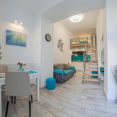 Urban Apartments Пула Екстериор снимка