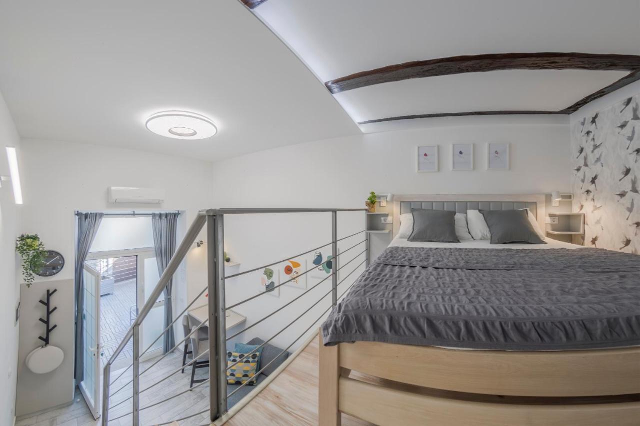 Urban Apartments Пула Екстериор снимка