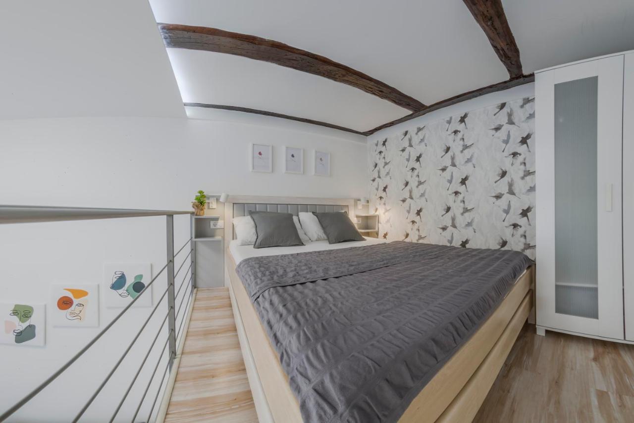 Urban Apartments Пула Екстериор снимка