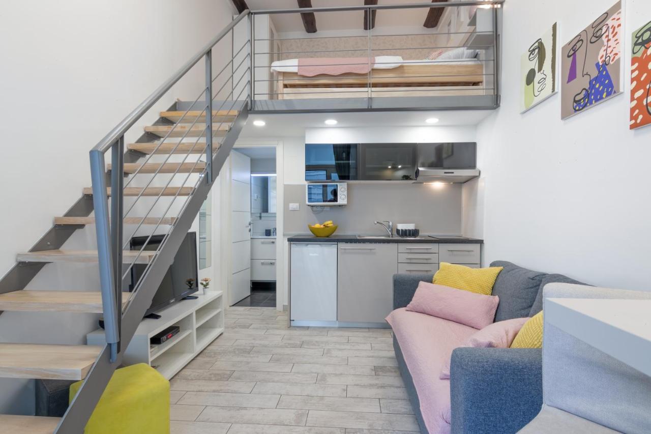 Urban Apartments Пула Екстериор снимка
