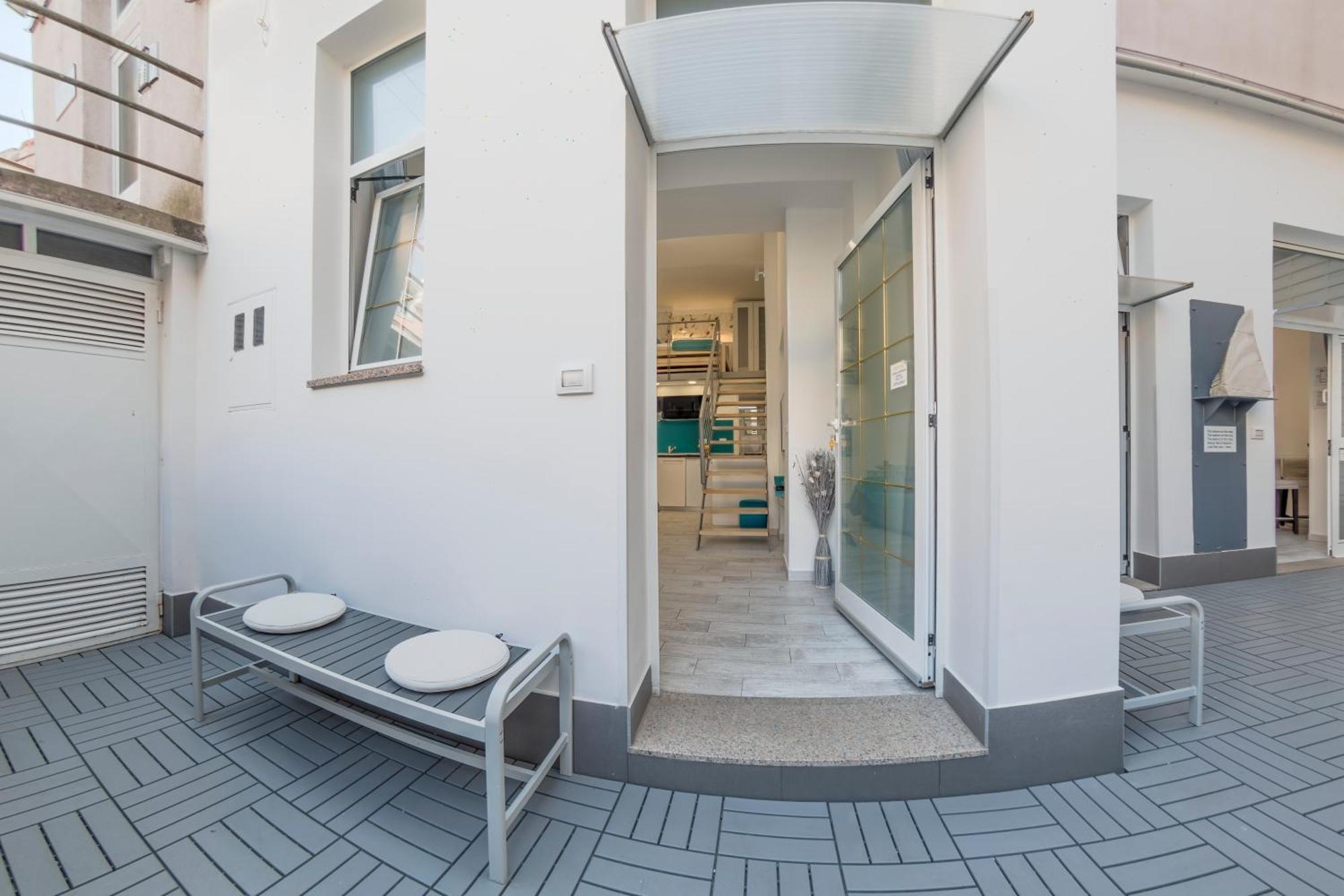 Urban Apartments Пула Екстериор снимка